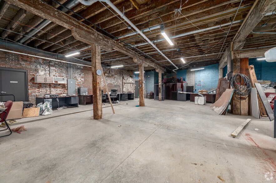 More Photos Of 1720 Columbus Rd, Cleveland Office Residential For Sale