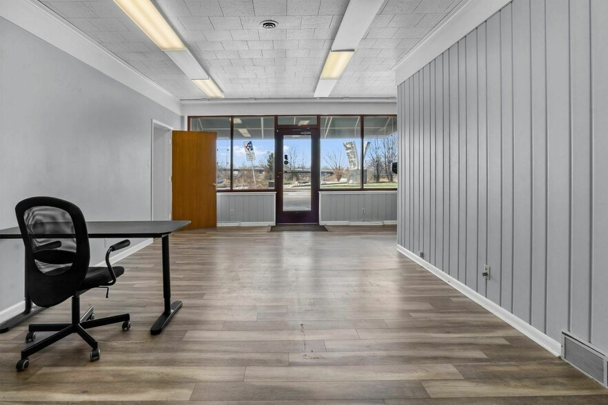 More Photos Of 870 Virginia Ave, Indianapolis Loft Creative Space For Lease