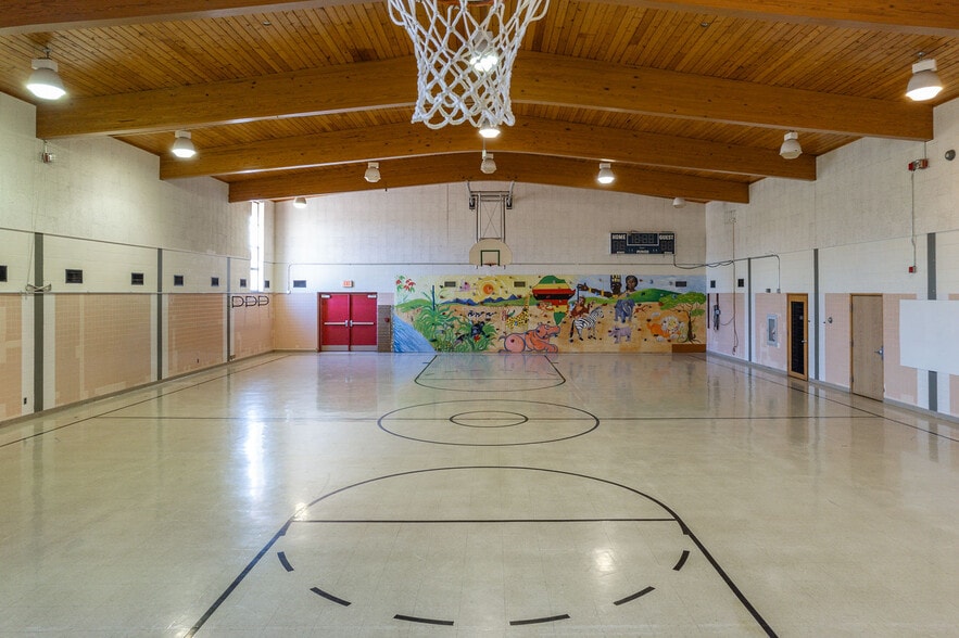 More Photos Of S5864 State Highway 23, Loganville Light Distribution For Sale