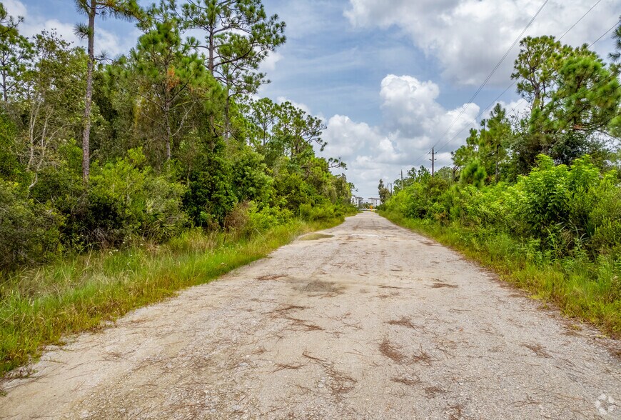 More Photos Of 13201 Saddle Rd, Fort Myers Land For Sale