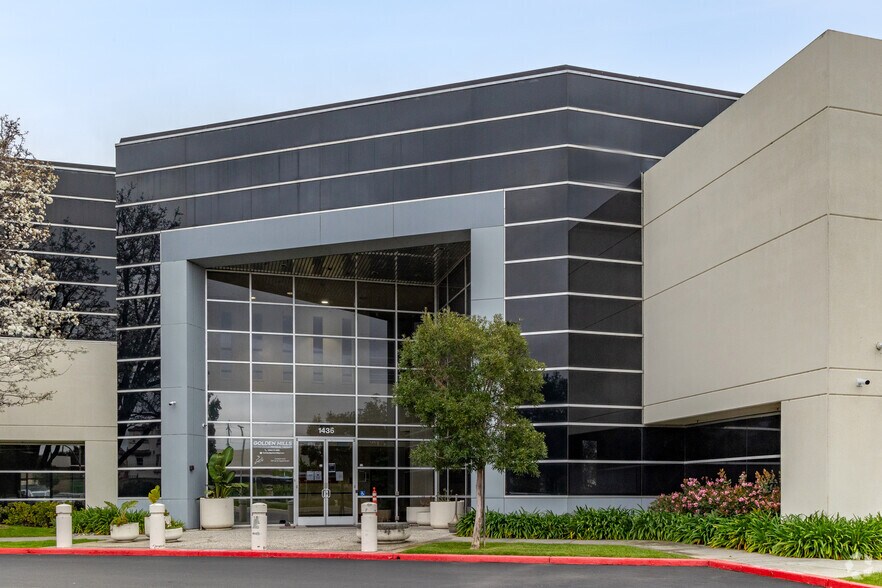 More Photos Of 1424-1436 California Cir, Milpitas Research And Development For Lease