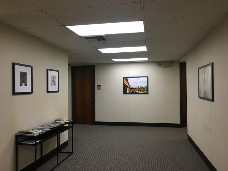 More Photos Of 260 S Los Robles Ave, Pasadena Office For Lease