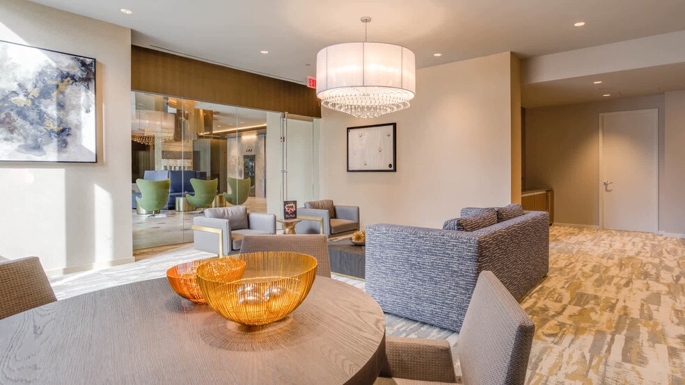 More Photos Of 901 N Nelson St, Arlington Apartments For Lease
