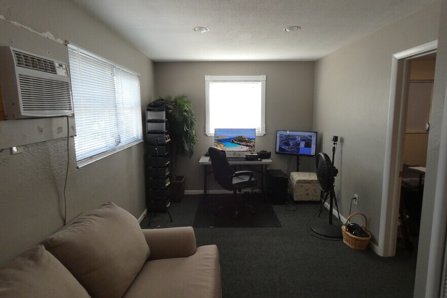 More Photos Of 5621 Central Ave, Saint Petersburg Medical For Sale