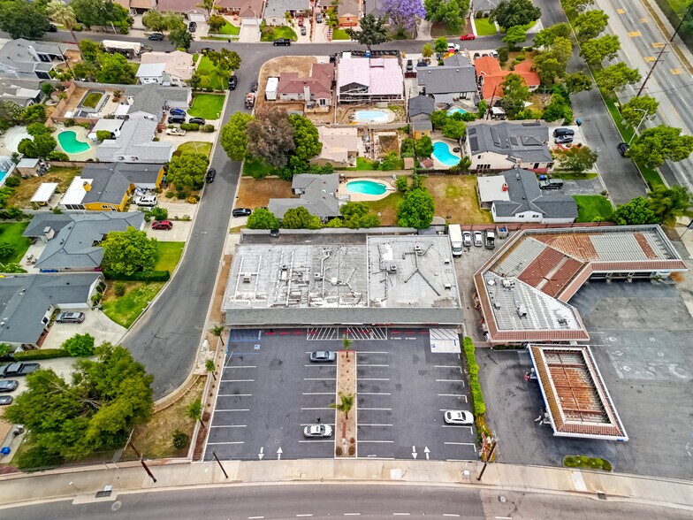 More Photos Of 472-484 S Citrus Ave, Azusa Freestanding For Lease