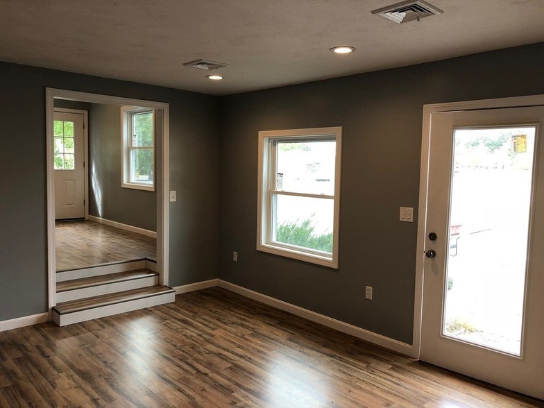 More Photos Of 396 Winthrop St, Taunton Loft Creative Space For Sale