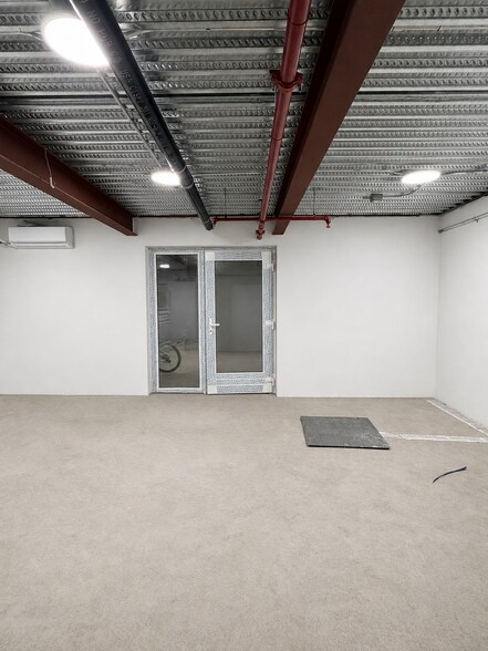 More Photos Of 1525-1527 Bryant Ave, Bronx Apartments For Lease