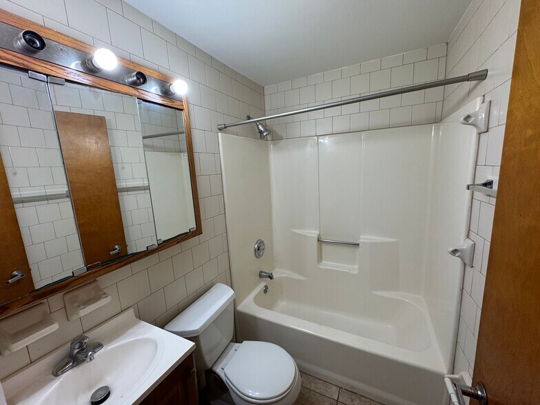More Photos Of 1300-1302 N French St, Wilmington Apartments For Sale
