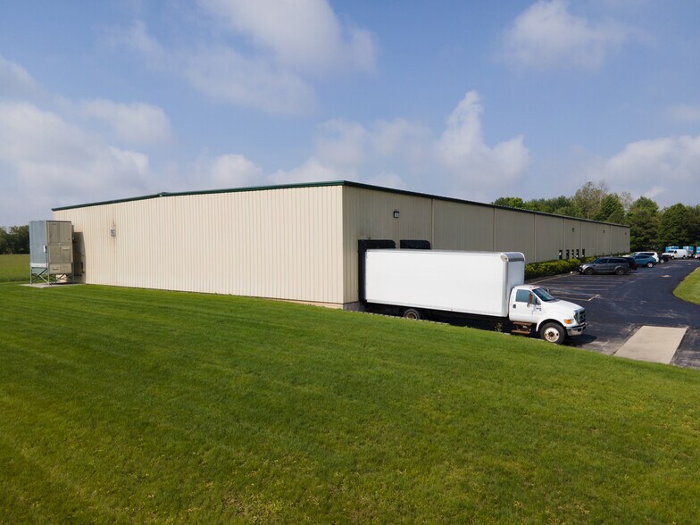 More Photos Of 507 Demoss Ave, Arcadia Industrial For Sale