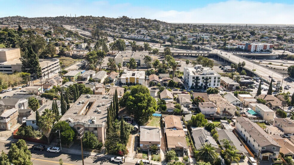 More Photos Of 1140 Chicago St, Los Angeles Apartments For Sale