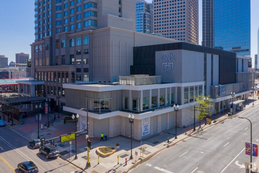 More Photos Of 600 Hennepin Ave, Minneapolis Office For Lease