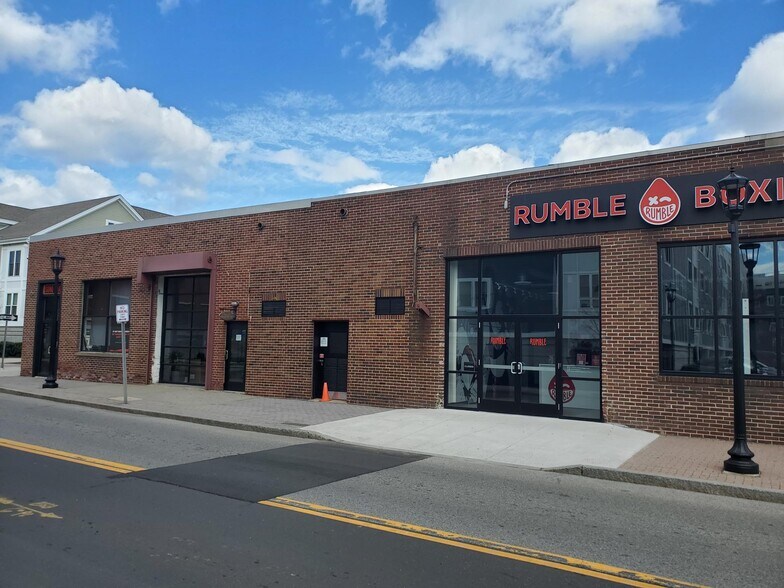 More Photos Of 85-101 Water St, Norwalk Flex For Lease