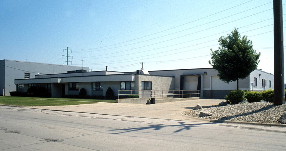 Primary Photo Of 4661 13th St, Wyandotte Warehouse For Sale