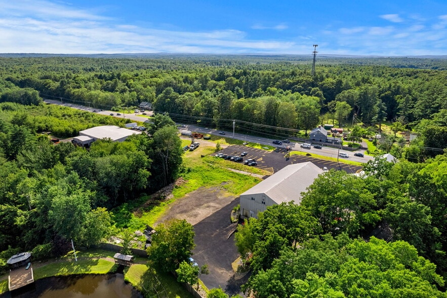 More Photos Of 313 Route 125, Brentwood Light Distribution For Lease