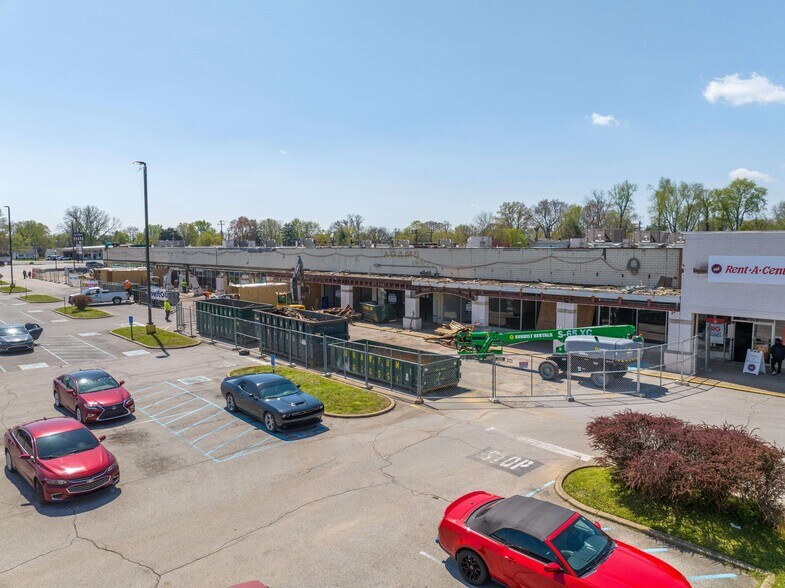 More Photos Of 1009-1411 10th St, Jeffersonville Unknown For Lease