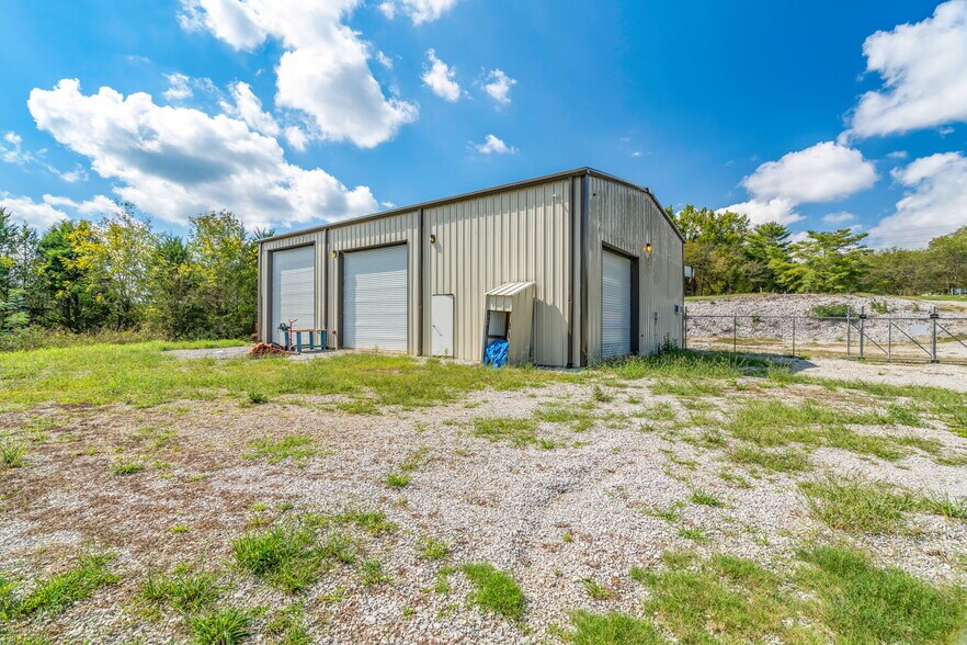 More Photos Of 3411 Decatur Hwy, Kingston Warehouse For Sale