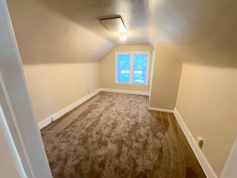 More Photos Of 204 W 15th St, Pueblo Apartments For Sale
