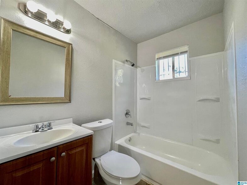 More Photos Of 1609 6th St N, Birmingham Apartments For Sale