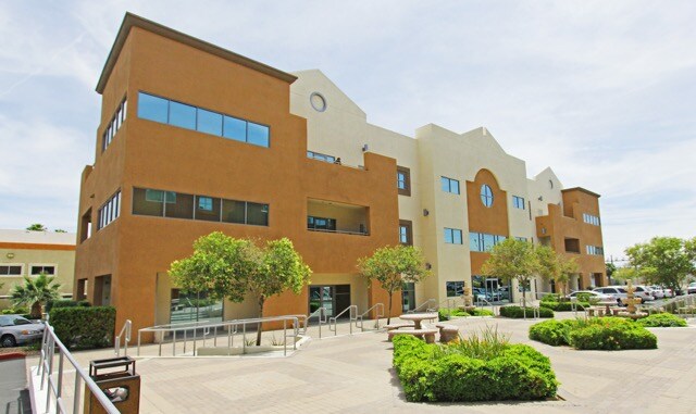 More Photos Of 5440 W Sahara Ave, Las Vegas Medical For Lease