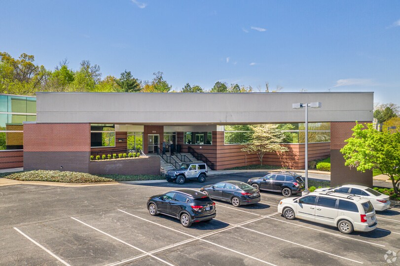 More Photos Of 5506 Walsh Ln, Rogers Office For Lease