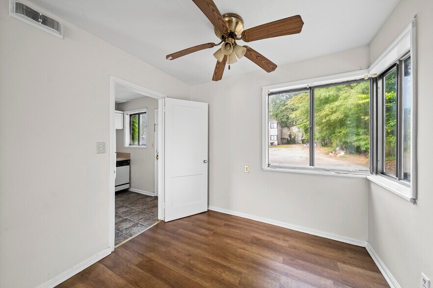 More Photos Of 206 Laurens St, Camden Apartments For Sale