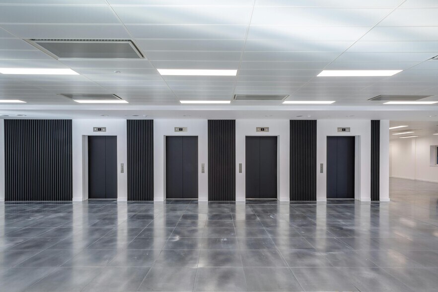 More Photos Of 1 Kingsway, London Office For Lease