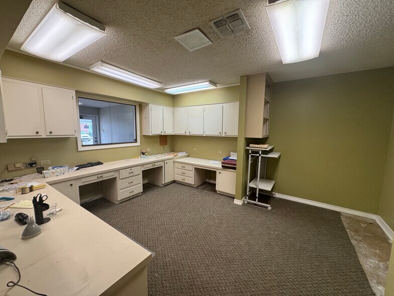 More Photos Of 2816 Armand St, Monroe Medical For Lease
