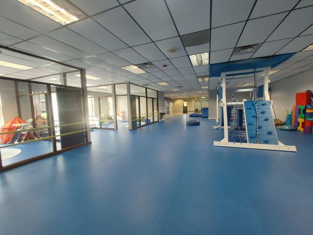 More Photos Of 5540 W 111th St, Oak Lawn Medical For Lease