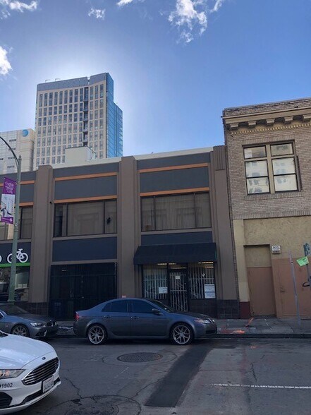 More Photos Of 1771-1775 Broadway, Oakland Office For Lease