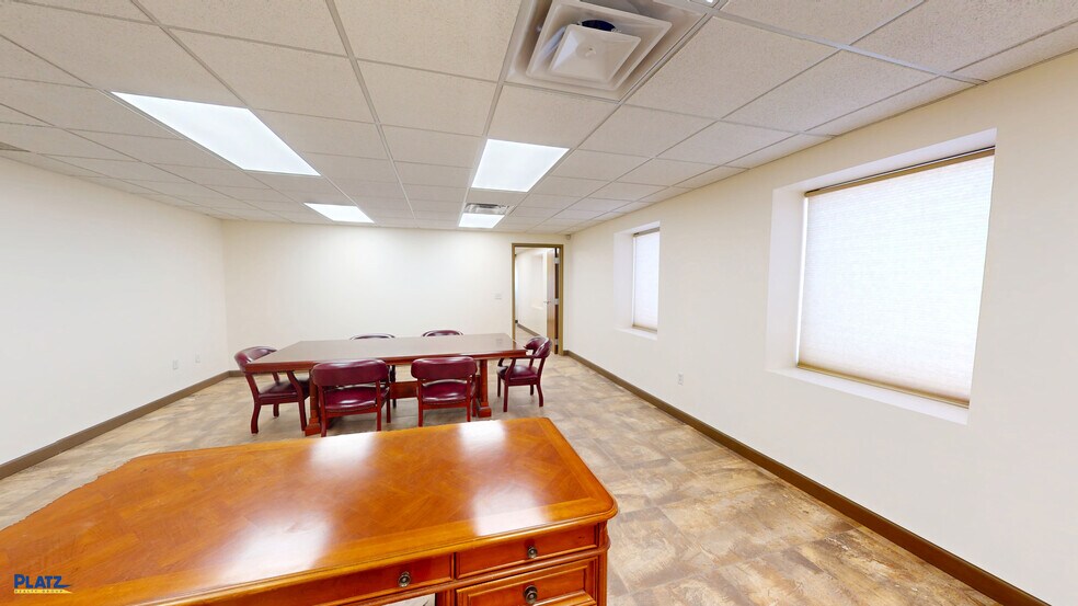 More Photos Of 1370 Wardingley Ave, Columbiana Warehouse For Lease