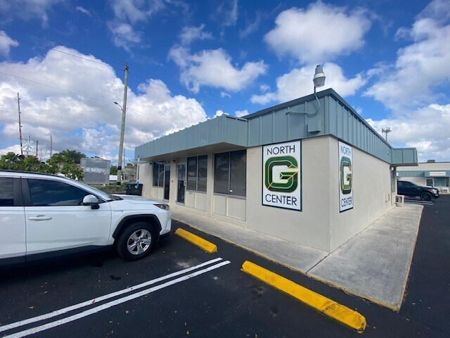Primary Photo Of 1303-1317 Central Ter, Lake Worth Light Distribution For Lease