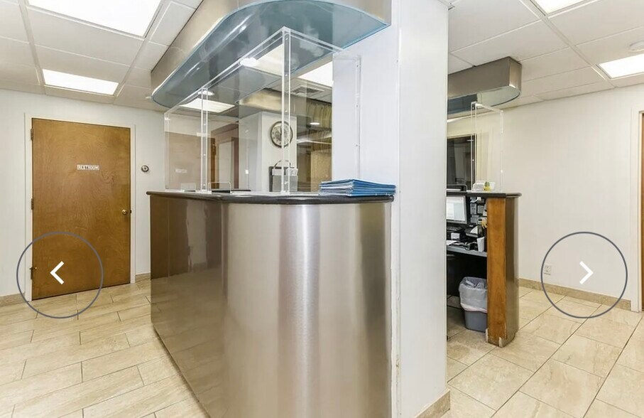More Photos Of 60 Gramercy Park N, New York Apartments For Sale