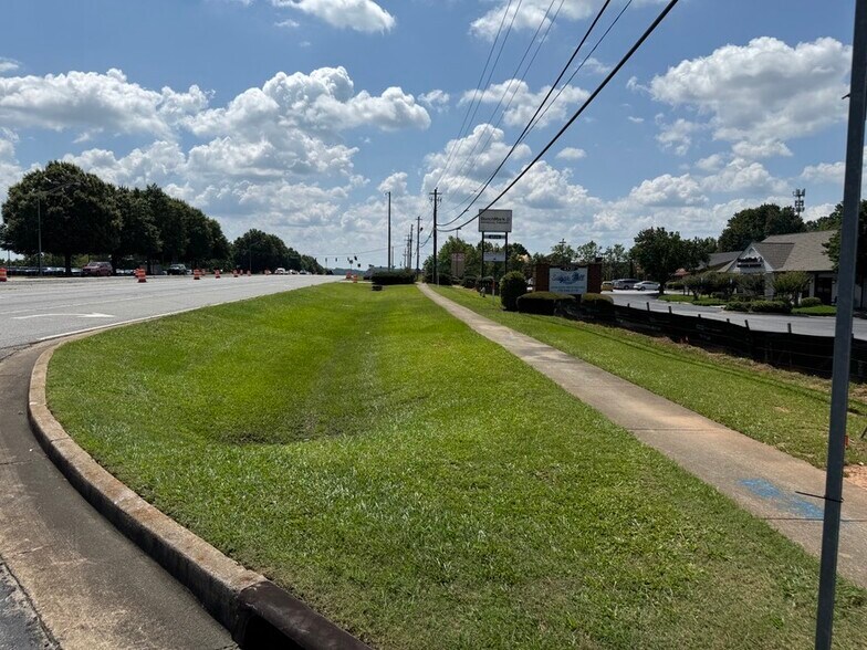 More Photos Of Lot 7 Frontier Park Cir., Sugar Hill Land For Sale