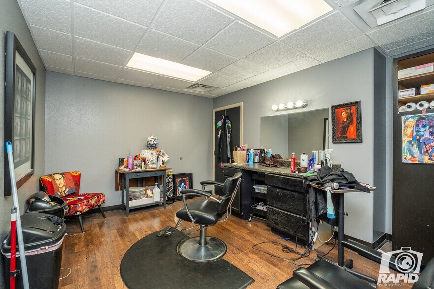 More Photos Of 72 Hassell St, San Angelo Specialty For Sale