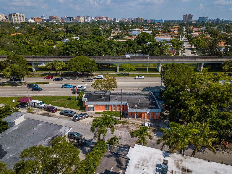 More Photos Of 3250 S Dixie Hwy, Miami Medical For Sale