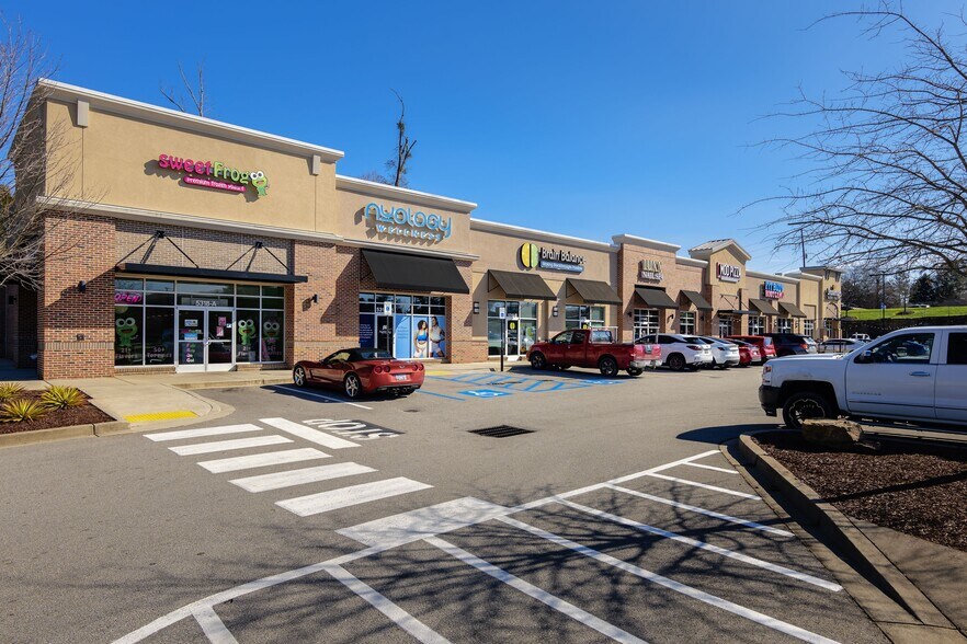 Primary Photo Of 5318 Sunset Blvd, Lexington Storefront For Lease