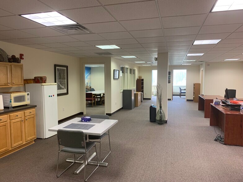 More Photos Of 2740 State Route 10 W, Parsippany Office For Lease