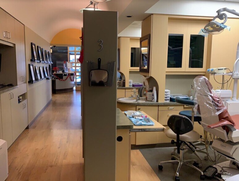 More Photos Of 2480-2482 Mission St, San Francisco Medical For Lease