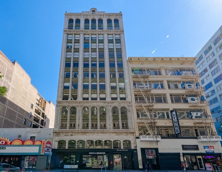 More Photos Of 814-818 S Broadway, Los Angeles Loft Creative Space For Lease