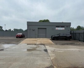 More Photos Of 2401 S Gulley Rd, Dearborn Distribution For Sale