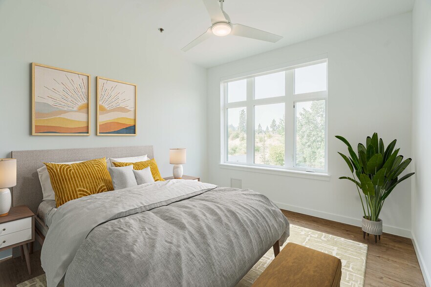 More Photos Of 10306 SE Main St, Milwaukie Apartments For Lease