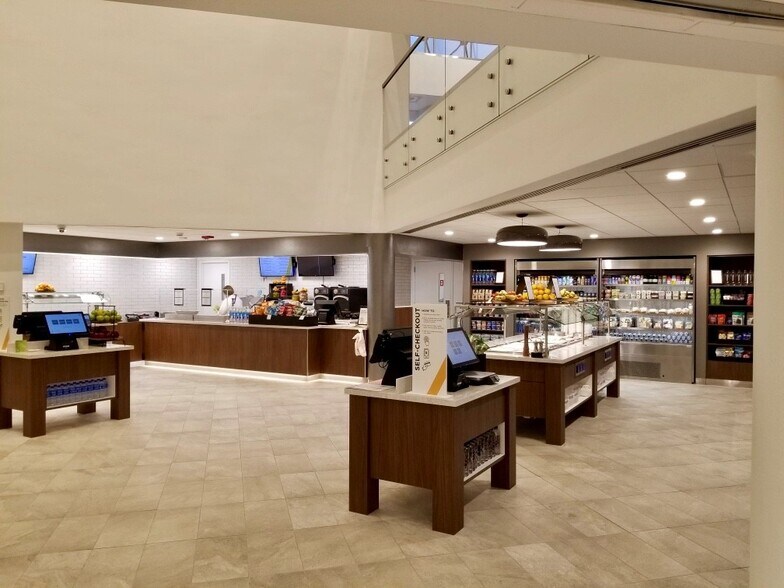 More Photos Of 2 Jericho Plz, Jericho Office For Lease