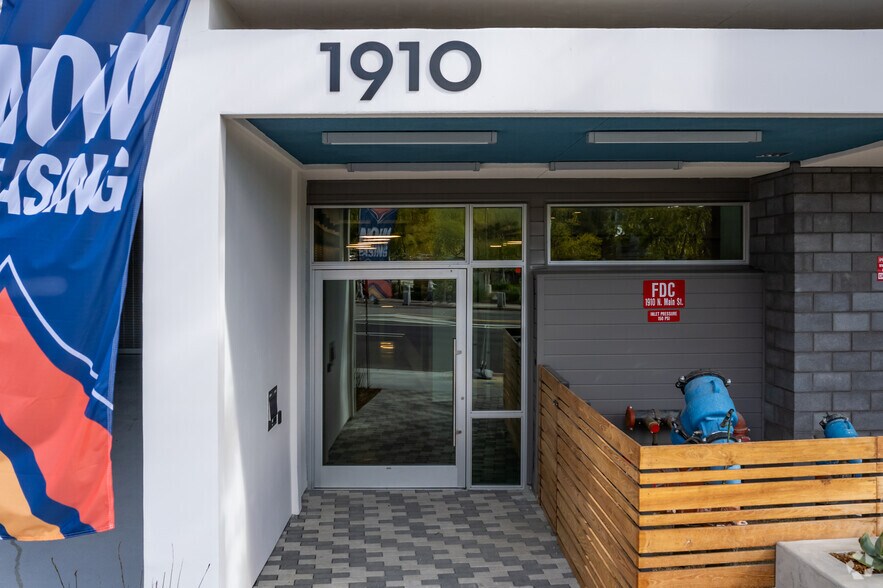 More Photos Of 1910 N Main St, Walnut Creek Apartments For Lease