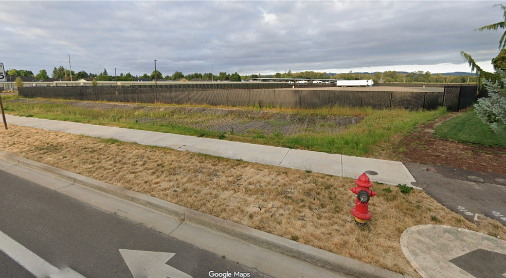 More Photos Of 5555 Windsor Island Rd N, Keizer Land For Lease