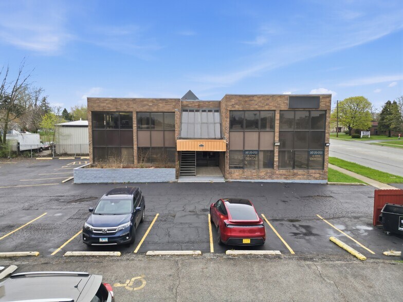 More Photos Of 2071 Irving Park Rd, Hanover Park Medical For Sale