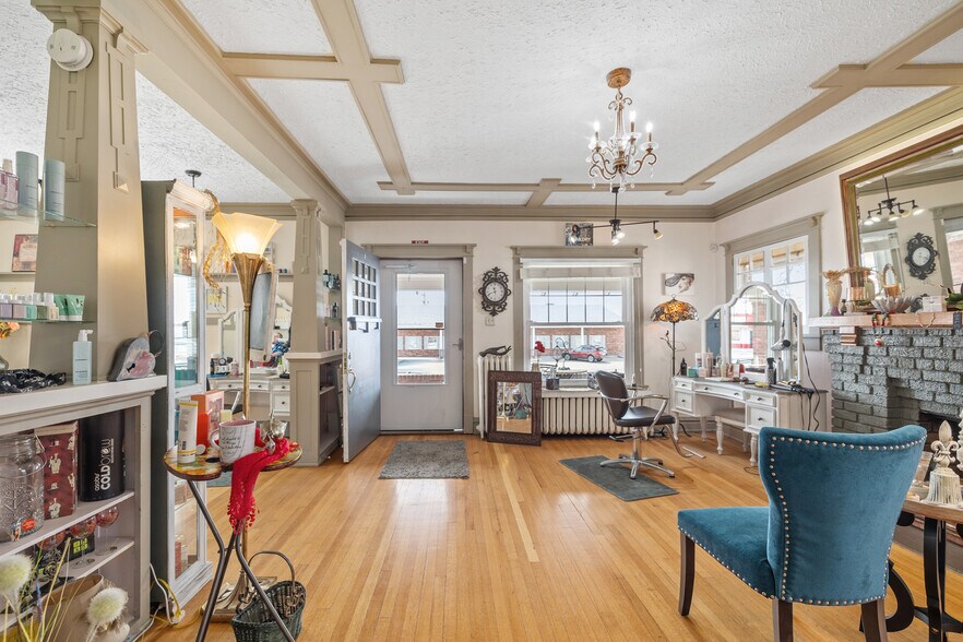 More Photos Of 720 E Lincolnway, Cheyenne Office Residential For Sale