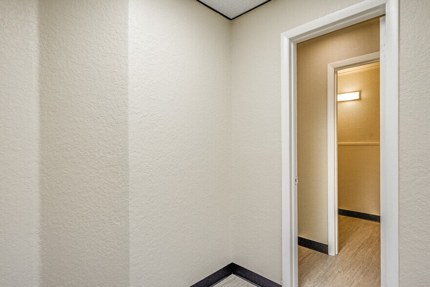 More Photos Of 255 Fortenberry Rd, Merritt Island Medical For Sale