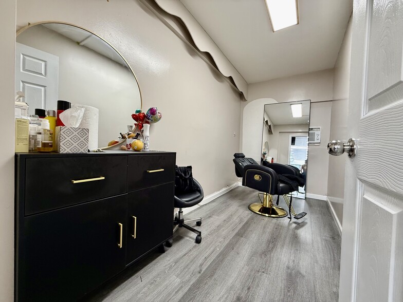 More Photos Of 1846 College Point Blvd, College Point Storefront Retail Residential For Sale