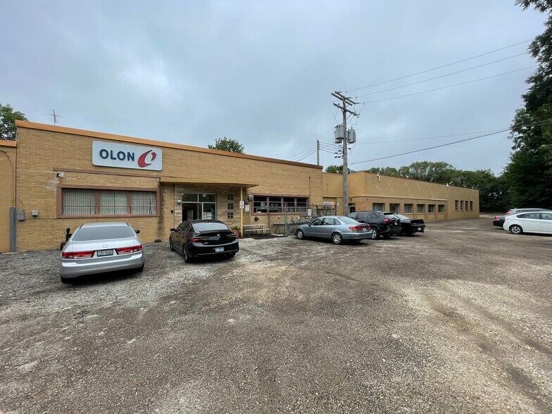 More Photos Of 411 Union St, Geneva Manufacturing For Sale