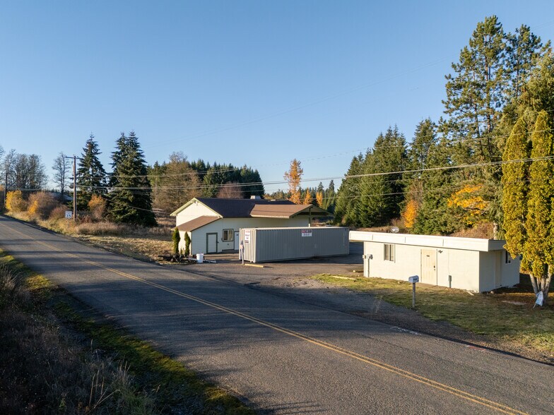 More Photos Of 292 State Highway 505, Winlock Flex For Lease